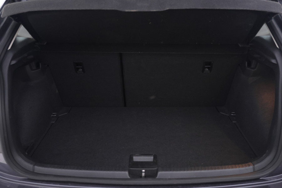 Volkswagen Polo 1.0 TSI Life Business Virtual cockpit, apple carplay, airco