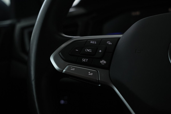 Volkswagen Polo 1.0 TSI Life Business Virtual cockpit, apple carplay, airco