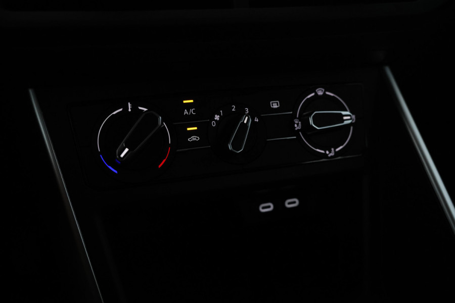 Volkswagen Polo 1.0 TSI Life Business Virtual cockpit, apple carplay, airco