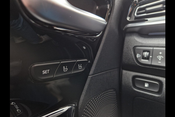 Kia Niro 1.6 GDi Hybrid ExecutiveLine | Stoelventilatie | JBL | Open Dak | LED | Dodehoek |