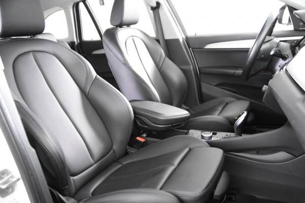 BMW X1 sDrive18i Sport *1ste Eigenaar*Leer*Navigatie*
