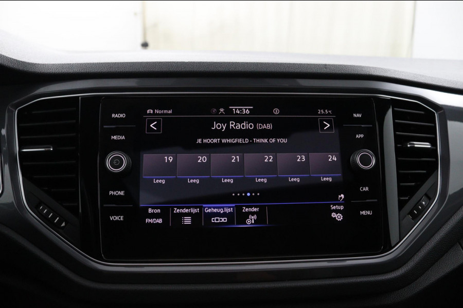 Volkswagen T-Roc 2.0 TSI 4Motion R-line*AUTOM.*PANODAK*ACC*LED*