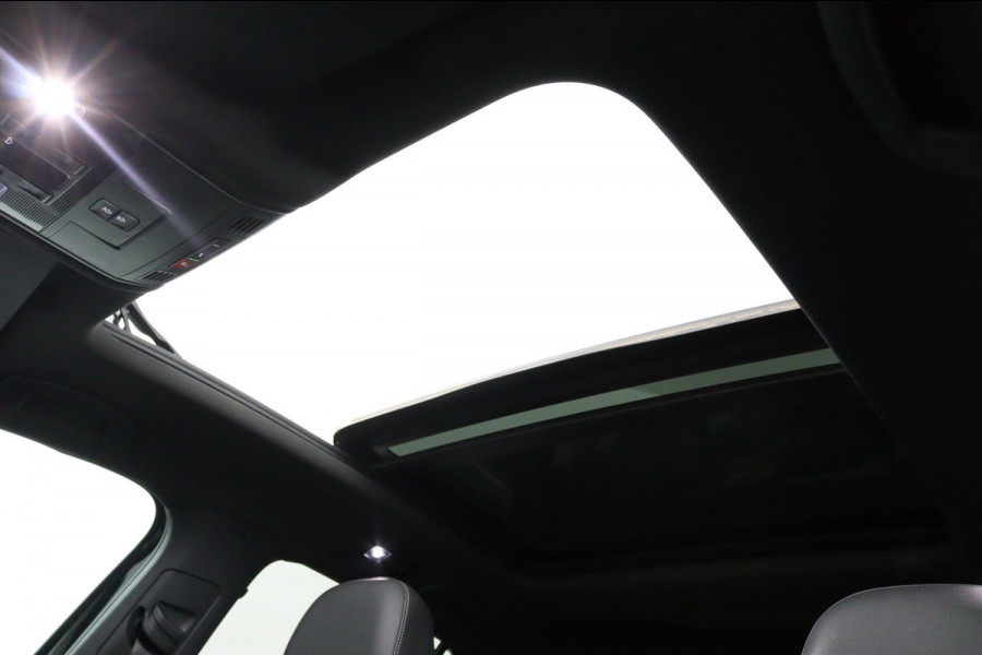 Volkswagen T-Roc 2.0 TSI 4Motion R-line*AUTOM.*PANODAK*ACC*LED*