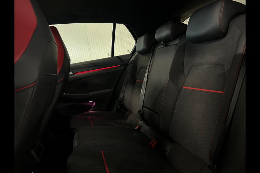 Volkswagen Golf 2.0 TSI GTI Clubsport | HUD | PANO | HARMAN KARDON | IQ LIGTHS