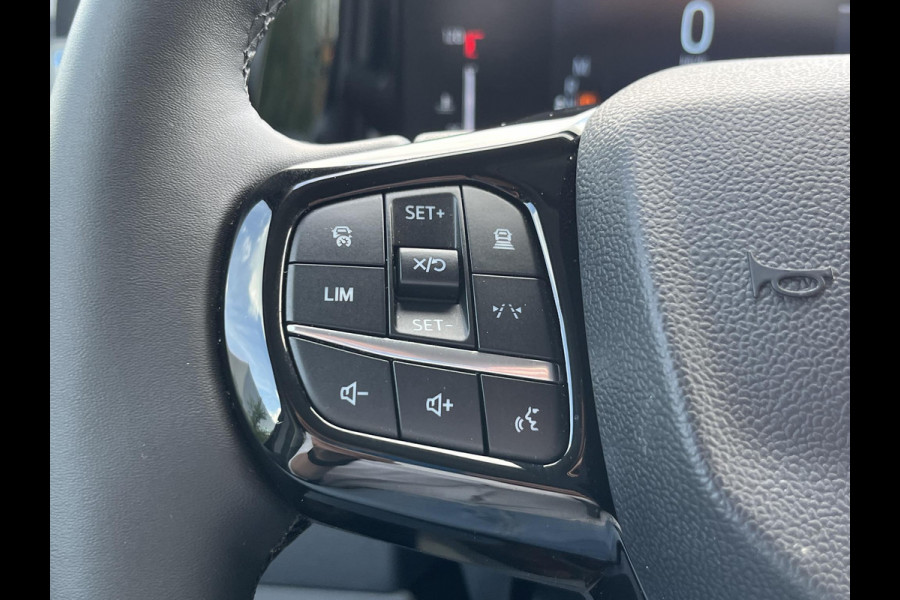 Ford Transit Custom 320 2.0 TDCI L2H1 Limited SCI | 136pk Automaat | DC | Adaptieve Cruise | Stoelverwarming | Achteruitrijcamera | Trekhaak | Dubbele Cabine
