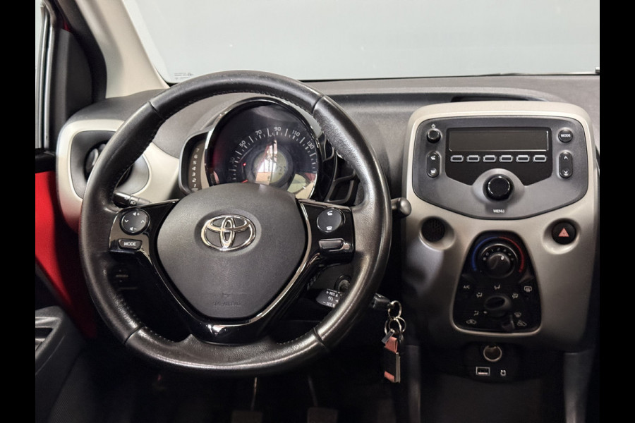Toyota Aygo 1.0 VVT-i x-play | Airco
