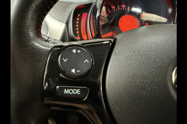 Toyota Aygo 1.0 VVT-i x-play | Airco