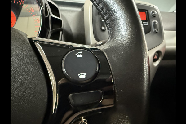Toyota Aygo 1.0 VVT-i x-play | Airco