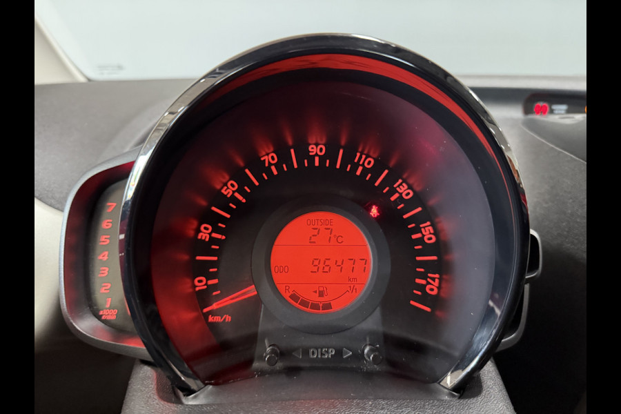 Toyota Aygo 1.0 VVT-i x-play | Airco