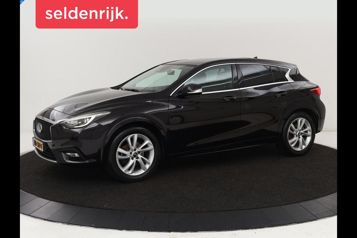 Infiniti Q30 1.6t Business Executive | Panoramadak | Leder | Stoelverwarming | Trekhaak | Navigatie | Climate control | Cruise control Infiniti Q30 1.6t Business Executive | Panoramadak | Leder | Stoelverwarming | Trekhaak | Navigatie | Climate control | Cruise control