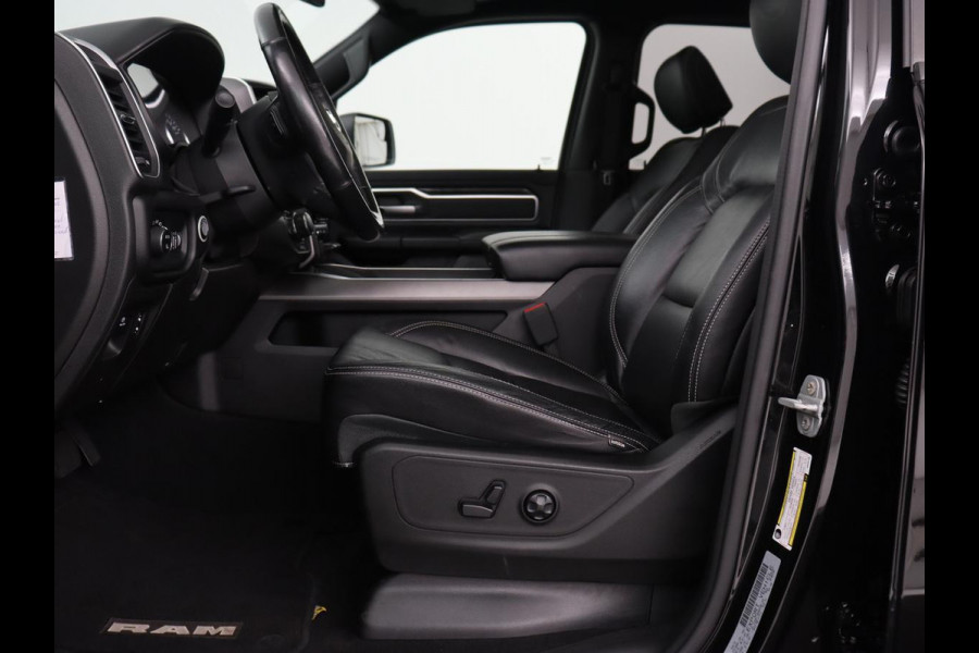 Dodge Ram 1500 5.7 V8 4x4 Crew Cab Big Horn | LPG | Panoramadak | Leder | Stoel & stuurverwarming | Trekhaak | Camera | Carplay | Navigatie | Full LED
