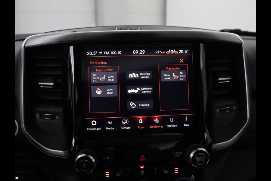 Dodge Ram 1500 5.7 V8 4x4 Crew Cab Big Horn | LPG | Panoramadak | Leder | Stoel & stuurverwarming | Trekhaak | Camera | Carplay | Navigatie | Full LED