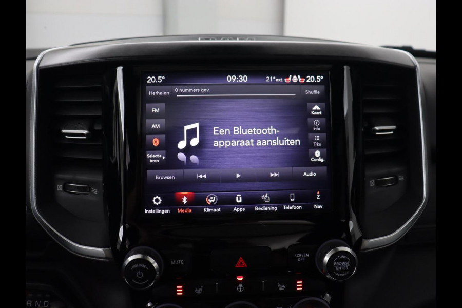 Dodge Ram 1500 5.7 V8 4x4 Crew Cab Big Horn | LPG | Panoramadak | Leder | Stoel & stuurverwarming | Trekhaak | Camera | Carplay | Navigatie | Full LED