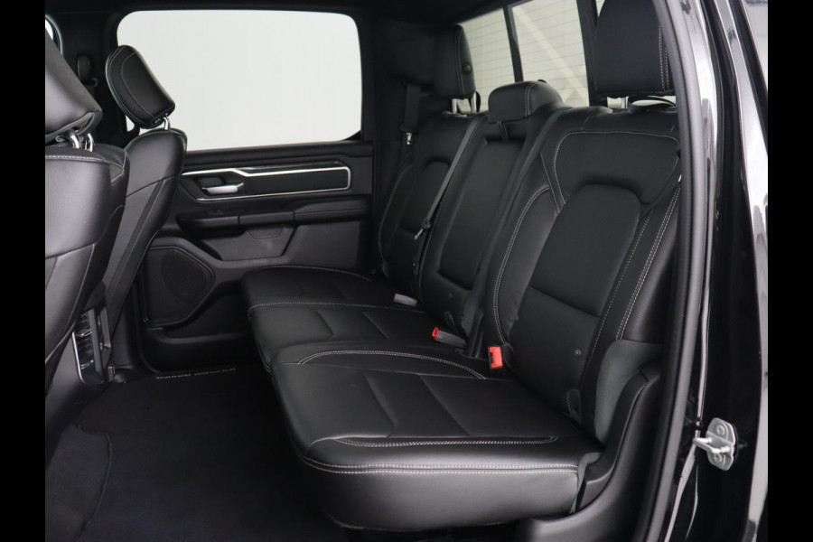 Dodge Ram 1500 5.7 V8 4x4 Crew Cab Big Horn | LPG | Panoramadak | Leder | Stoel & stuurverwarming | Trekhaak | Camera | Carplay | Navigatie | Full LED