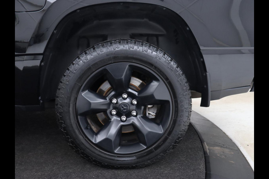 Dodge Ram 1500 5.7 V8 4x4 Crew Cab Big Horn | LPG | Panoramadak | Leder | Stoel & stuurverwarming | Trekhaak | Camera | Carplay | Navigatie | Full LED