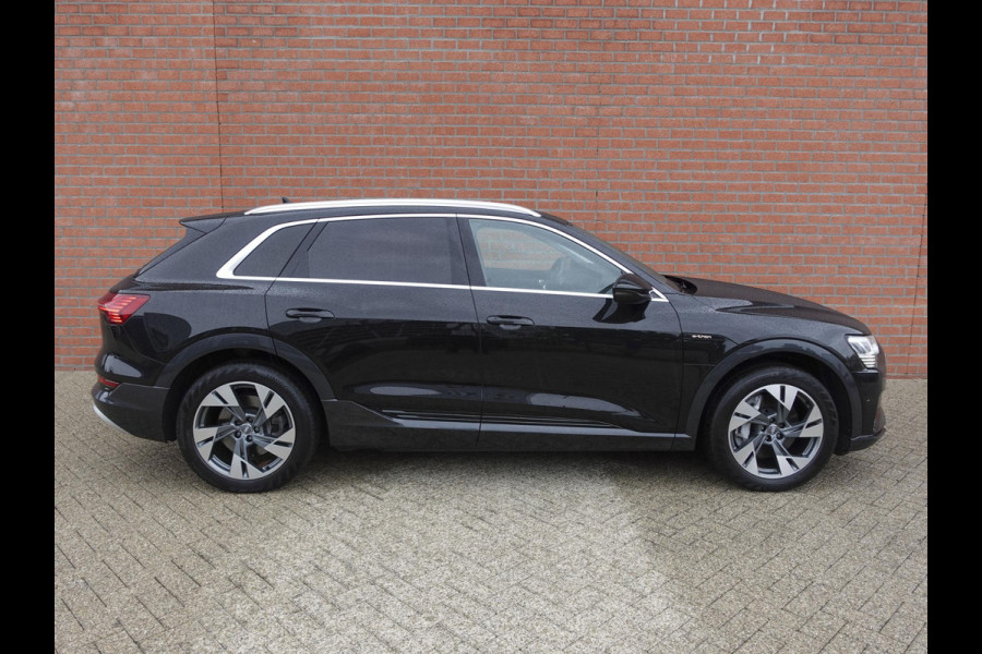 Audi e-tron 55 Advanced Quattro Navigatie Leder LED Matrix Tour Package Camera DAB+ Electrisch bedienbare achterklep
