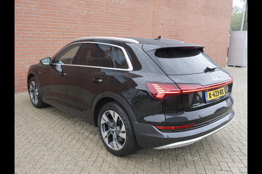 Audi e-tron 55 Advanced Quattro Navigatie Leder LED Matrix Tour Package Camera DAB+ Electrisch bedienbare achterklep