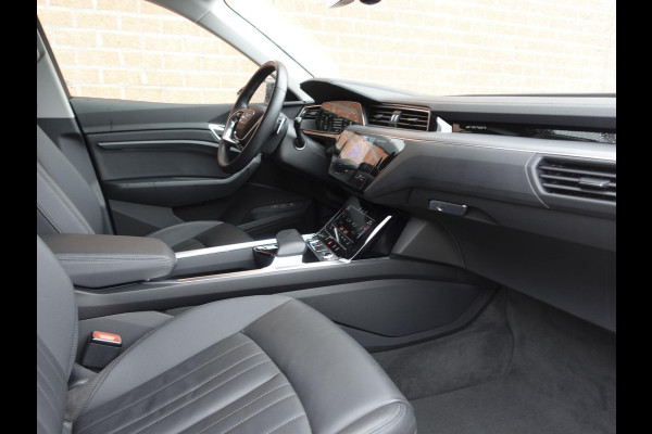 Audi e-tron 55 Advanced Quattro Navigatie Leder LED Matrix Tour Package Camera DAB+ Electrisch bedienbare achterklep