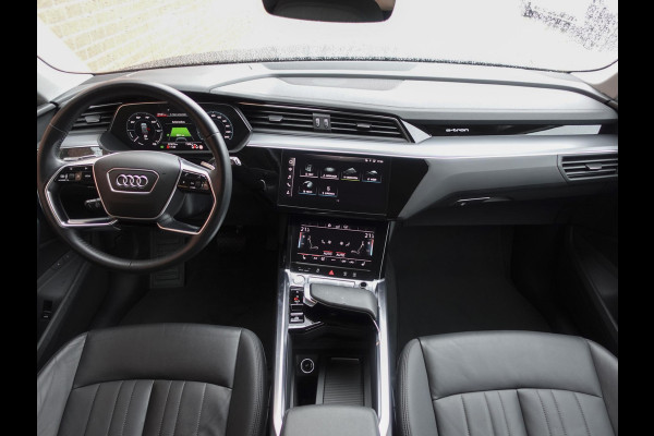 Audi e-tron 55 Advanced Quattro Navigatie Leder LED Matrix Tour Package Camera DAB+ Electrisch bedienbare achterklep