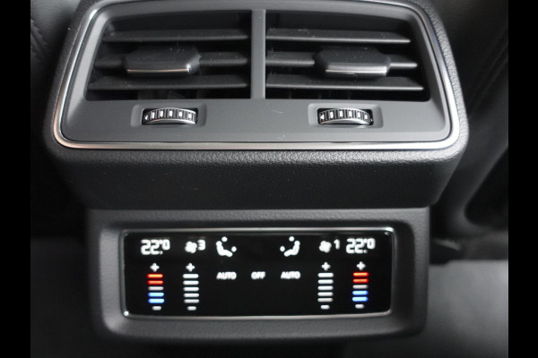 Audi e-tron 55 Advanced Quattro Navigatie Leder LED Matrix Tour Package Camera DAB+ Electrisch bedienbare achterklep