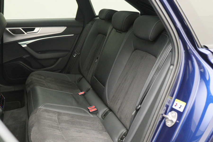 Audi A6 Avant 55 TFSI e quattro Competition Matrix-LED, Panoramadak, ACC, Camera, Virtual Cockpit, Trekhaak, 19''