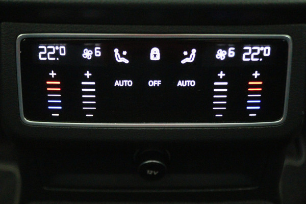Audi A6 Avant 55 TFSI e quattro Competition Matrix-LED, Panoramadak, ACC, Camera, Virtual Cockpit, Trekhaak, 19''