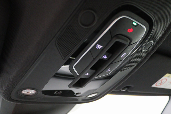 Audi A6 Avant 55 TFSI e quattro Competition Matrix-LED, Panoramadak, ACC, Camera, Virtual Cockpit, Trekhaak, 19''