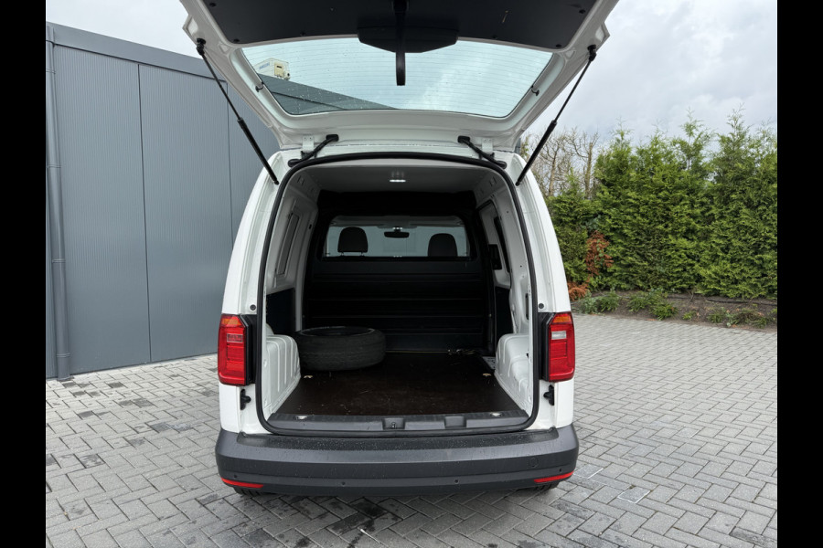 Volkswagen Caddy 2.0 TDI Comfortline / L1H1 / 1e EIG. / AIRCO / CRUISE / ACHTERKLEP MET RAAM EN WIS WAS / LED