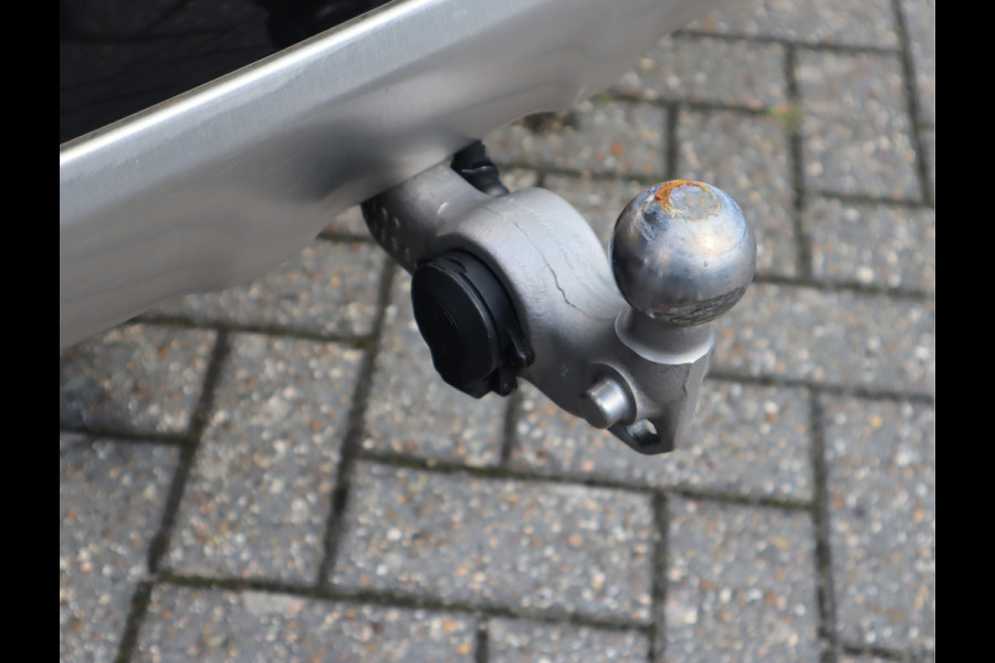 Volvo XC60 2.0 T5 Momentum Pro / Trekhaak