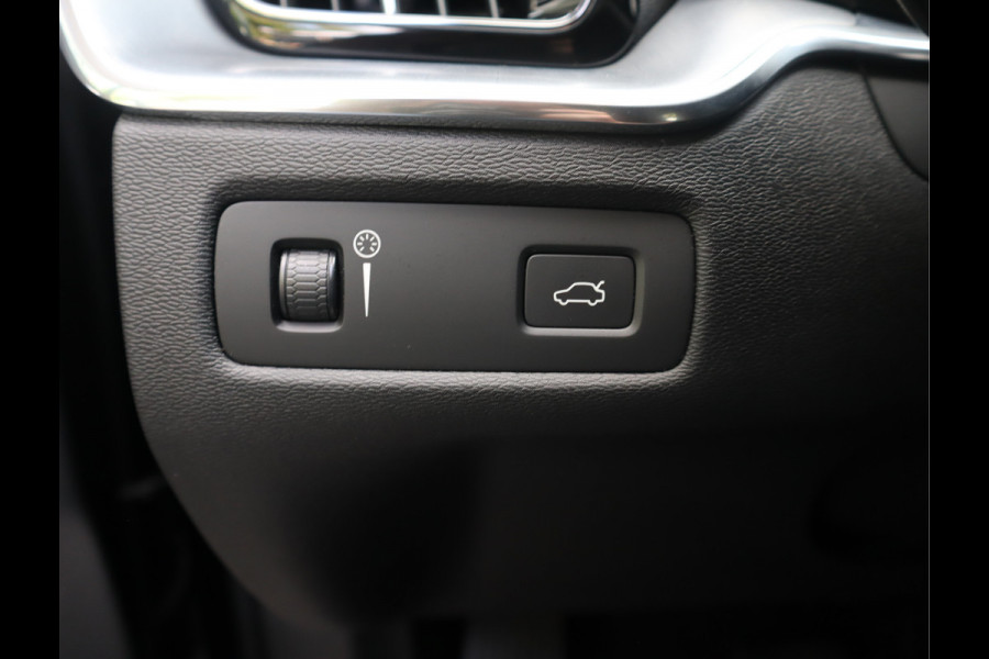 Volvo XC60 2.0 T5 Momentum Pro / Trekhaak