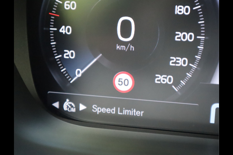 Volvo XC60 2.0 T5 Momentum Pro / Trekhaak