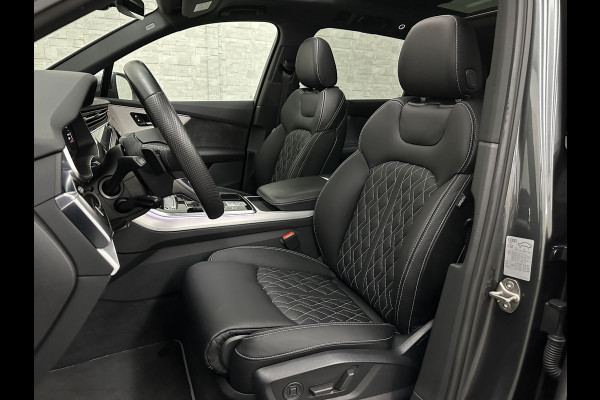 Audi Q7 55 TFSI e 381PK S-Line | 360 Camera | RS-Leder | Laser-LED | BTW | ACC | Head-Up | Panorama | Keyless-Entry | Luchtvering | Memory | Lane & Side assist | Sportstoelen | Black optic | Bovag Garantie.