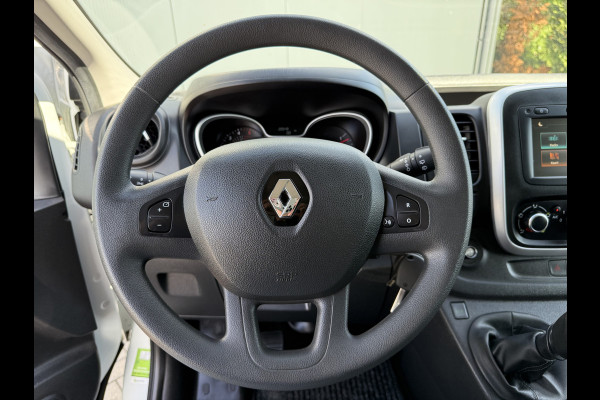 Renault Trafic 2.0 dCi 120 PK / L1H1 / 20.550 KM !!! / 2x SCHUIFDEUR / TREKHAAK / AIRCO / CRUISE / NAVI / LED