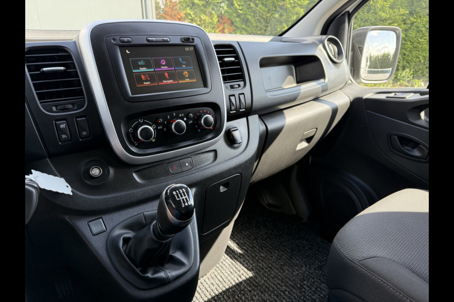 Renault Trafic 2.0 dCi 120 PK / L1H1 / 20.550 KM !!! / 2x SCHUIFDEUR / TREKHAAK / AIRCO / CRUISE / NAVI / LED