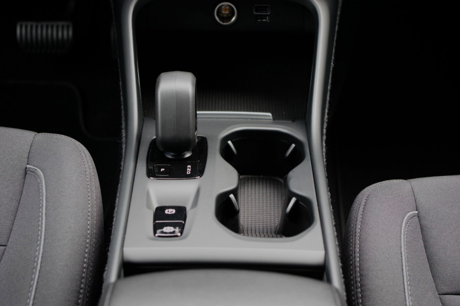 Volvo XC40 1.5 T4 Recharge 211 PK Inscription Expression PHEV, LED, Camera, Keyless