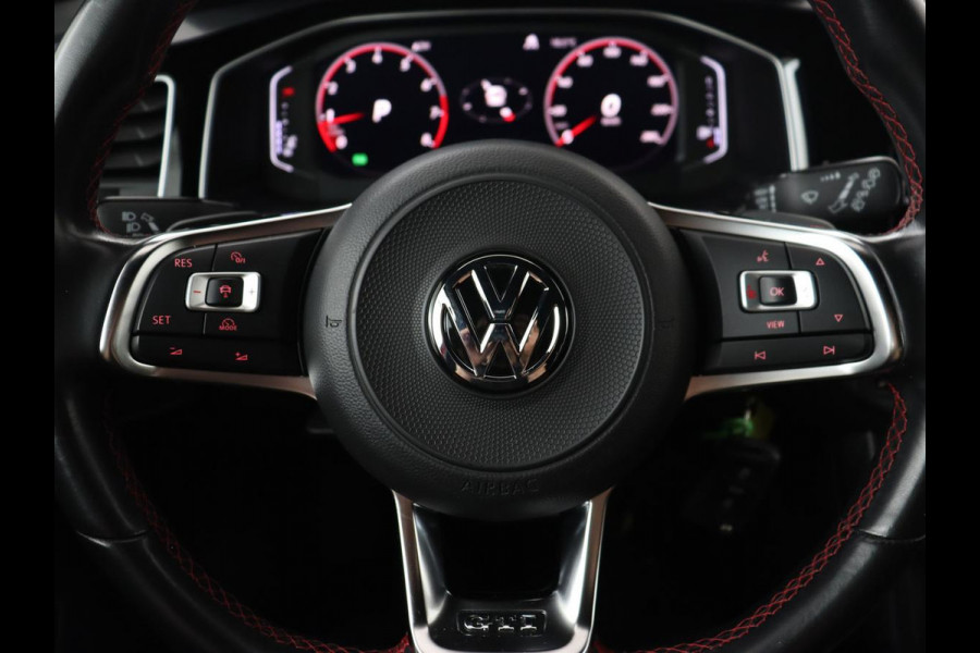 Volkswagen Polo 2.0 TSI GTI | Stoelverwarming | Full LED | Virtual Cockpit | Adaptive cruise | Navigatie | Climate control | Parkeerhulp