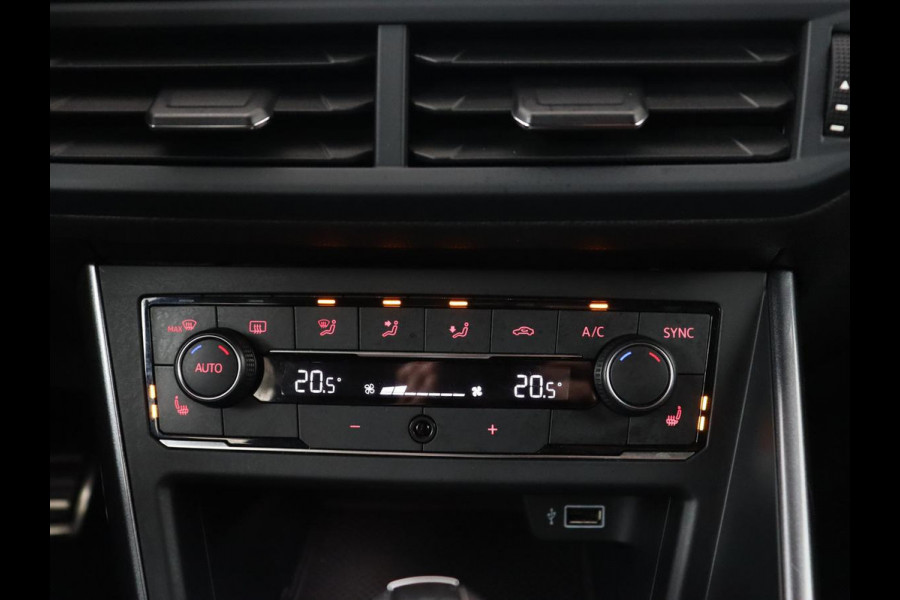 Volkswagen Polo 2.0 TSI GTI | Stoelverwarming | Full LED | Virtual Cockpit | Adaptive cruise | Navigatie | Climate control | Parkeerhulp