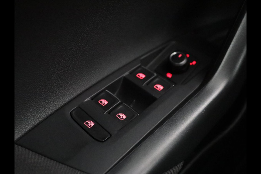 Volkswagen Polo 2.0 TSI GTI | Stoelverwarming | Full LED | Virtual Cockpit | Adaptive cruise | Navigatie | Climate control | Parkeerhulp