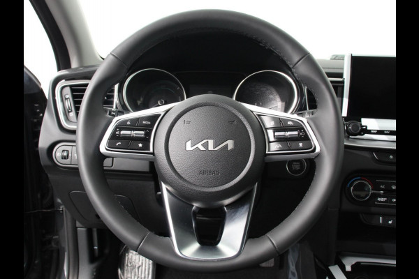 Kia Xceed 1.6 GDi PHEV DynamicLine | Navigatie | Camera | Climate Control | Cruise control adaptive | Lane assist | Lichtmetalen Velgen | Stoelverwarming