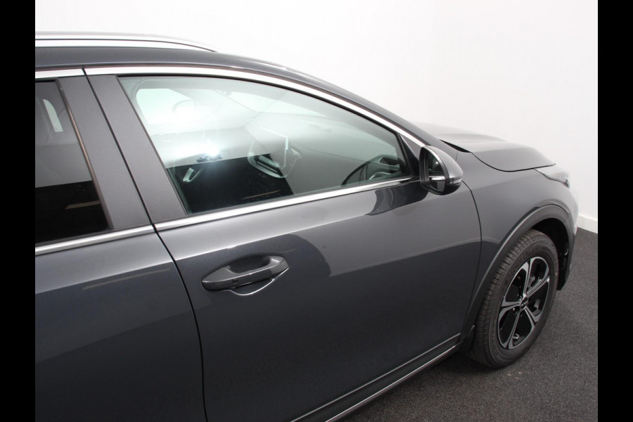 Kia Xceed 1.6 GDi PHEV DynamicLine | Navigatie | Camera | Climate Control | Cruise control adaptive | Lane assist | Lichtmetalen Velgen | Stoelverwarming