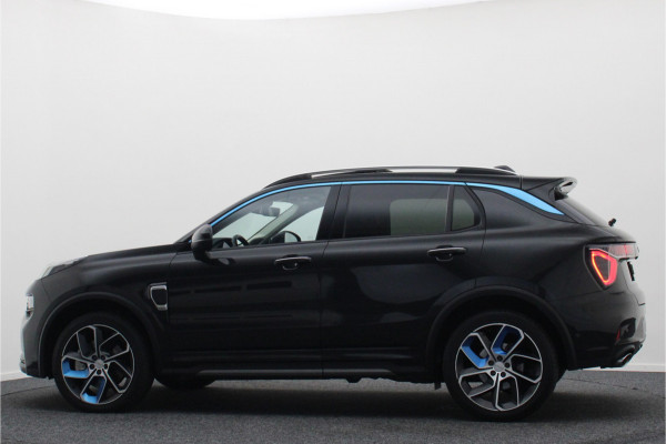 Lynk & Co 01 1.5 Plug-in Hybrid Automaat 360° Camera, Panoramadak, ACC, Keyless, Navigatie, PDC, LED, 20''
