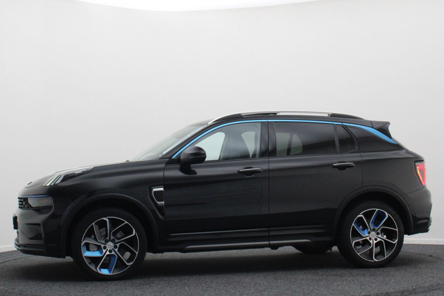 Lynk & Co 01 1.5 Plug-in Hybrid Automaat 360° Camera, Panoramadak, ACC, Keyless, Navigatie, PDC, LED, 20''