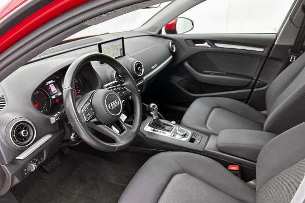 Audi A3 Sportback 30 TFSI Pro Line | Automaat | NL-Auto | 1e eig | Goed onderH | Adaptive Cruise Control | Parkeerhulp | ETC
