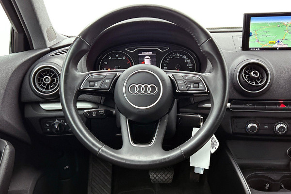 Audi A3 Sportback 30 TFSI Pro Line | Automaat | NL-Auto | 1e eig | Goed onderH | Adaptive Cruise Control | Parkeerhulp | ETC