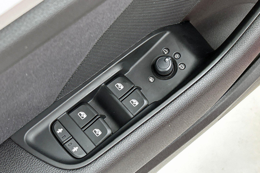 Audi A3 Sportback 30 TFSI Pro Line | Automaat | NL-Auto | 1e eig | Goed onderH | Adaptive Cruise Control | Parkeerhulp | ETC