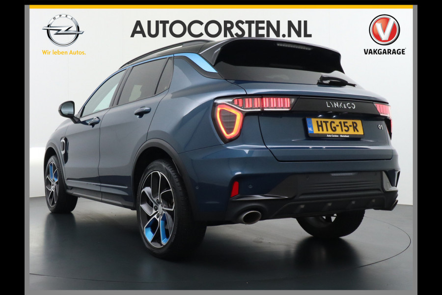 Lynk & Co 01 1.5 PHEV AUT-7 261pk Pano-Schuif-K-dak 20" 360°Camera Apple Carplay Android Auto Adaptive-Cruise Navi Pdc Ecc Keyless Led Plug-I Elek.Memory.Stoel File assistent Dodehoek detector Elektrisch bedienbare achterklep Rijstrooksensor Wifi Verkeersbord detectie 425Nm koppel 3,7kw laadvermogen A-label Euro 6 Hybride Benzine/Elektrisch rijden tot ca.69km 1.800kg trekvermogen