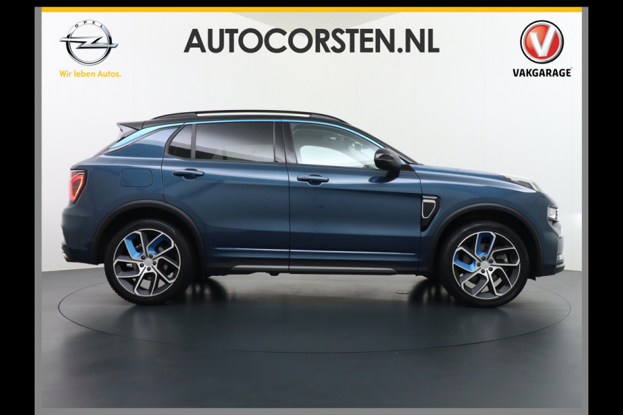Lynk & Co 01 1.5 PHEV AUT-7 261pk Pano-Schuif-K-dak 20" 360°Camera Apple Carplay Android Auto Adaptive-Cruise Navi Pdc Ecc Keyless Led Plug-I Elek.Memory.Stoel File assistent Dodehoek detector Elektrisch bedienbare achterklep Rijstrooksensor Wifi Verkeersbord detectie 425Nm koppel 3,7kw laadvermogen A-label Euro 6 Hybride Benzine/Elektrisch rijden tot ca.69km 1.800kg trekvermogen