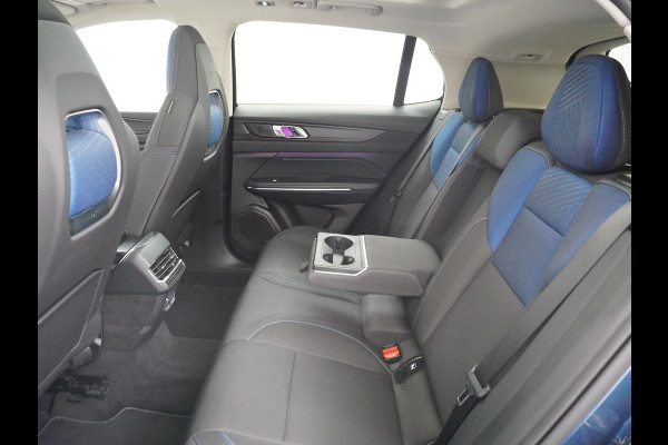 Lynk & Co 01 1.5 PHEV AUT-7 261pk Pano-Schuif-K-dak 20" 360°Camera Apple Carplay Android Auto Adaptive-Cruise Navi Pdc Ecc Keyless Led Plug-I Elek.Memory.Stoel File assistent Dodehoek detector Elektrisch bedienbare achterklep Rijstrooksensor Wifi Verkeersbord detectie 425Nm koppel 3,7kw laadvermogen A-label Euro 6 Hybride Benzine/Elektrisch rijden tot ca.69km 1.800kg trekvermogen