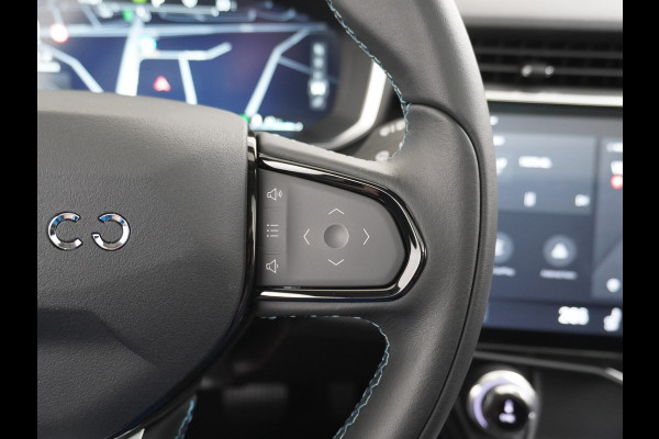 Lynk & Co 01 1.5 PHEV AUT-7 261pk Pano-Schuif-K-dak 20" 360°Camera Apple Carplay Android Auto Adaptive-Cruise Navi Pdc Ecc Keyless Led Plug-I Elek.Memory.Stoel File assistent Dodehoek detector Elektrisch bedienbare achterklep Rijstrooksensor Wifi Verkeersbord detectie 425Nm koppel 3,7kw laadvermogen A-label Euro 6 Hybride Benzine/Elektrisch rijden tot ca.69km 1.800kg trekvermogen