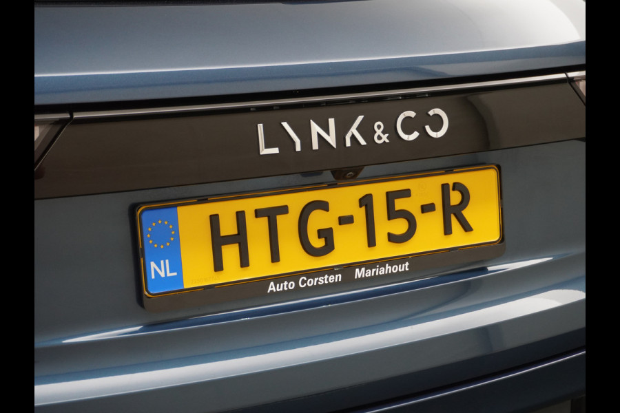 Lynk & Co 01 1.5 PHEV AUT-7 261pk Pano-Schuif-K-dak 20" 360°Camera Apple Carplay Android Auto Adaptive-Cruise Navi Pdc Ecc Keyless Led Plug-I Elek.Memory.Stoel File assistent Dodehoek detector Elektrisch bedienbare achterklep Rijstrooksensor Wifi Verkeersbord detectie 425Nm koppel 3,7kw laadvermogen A-label Euro 6 Hybride Benzine/Elektrisch rijden tot ca.69km 1.800kg trekvermogen